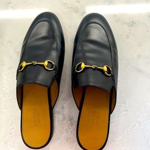 Brand new Gucci Princetown leather slipper. Bought 1 month ago and worn once.